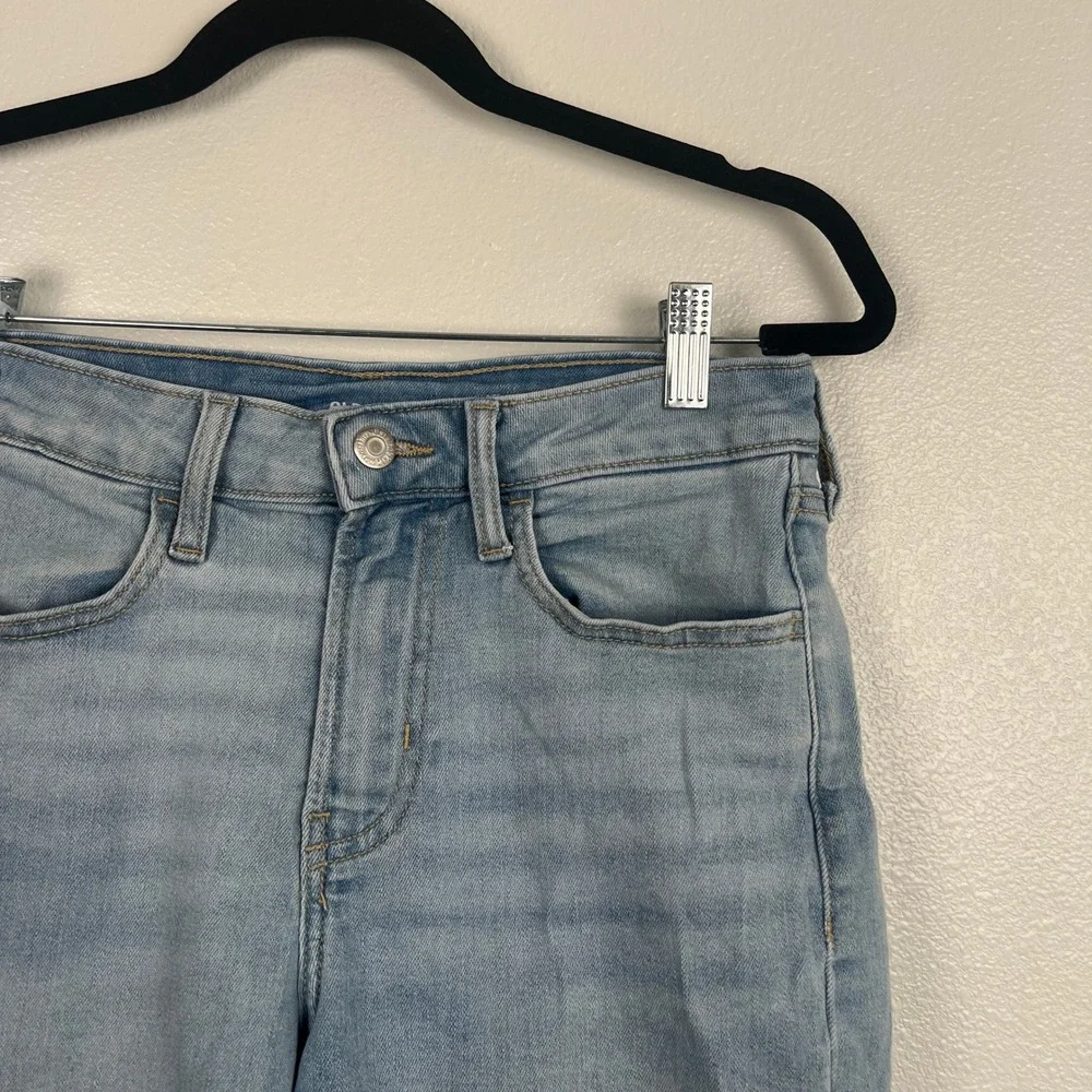Old Navy Women's Bermuda High‎ Rise Wow Shorts Sz 4
